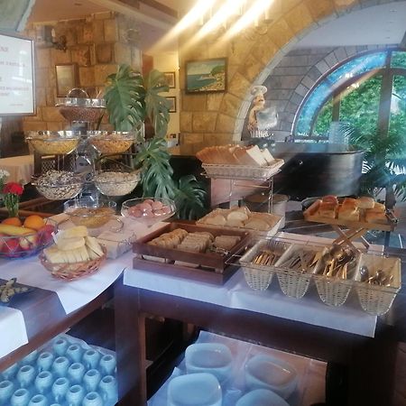 Hotel Galeb Čanj Kültér fotó