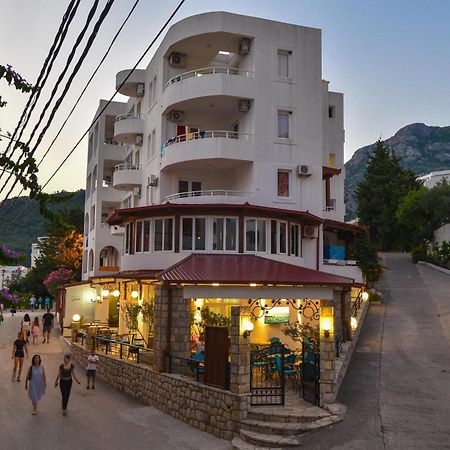 Hotel Galeb Čanj Kültér fotó